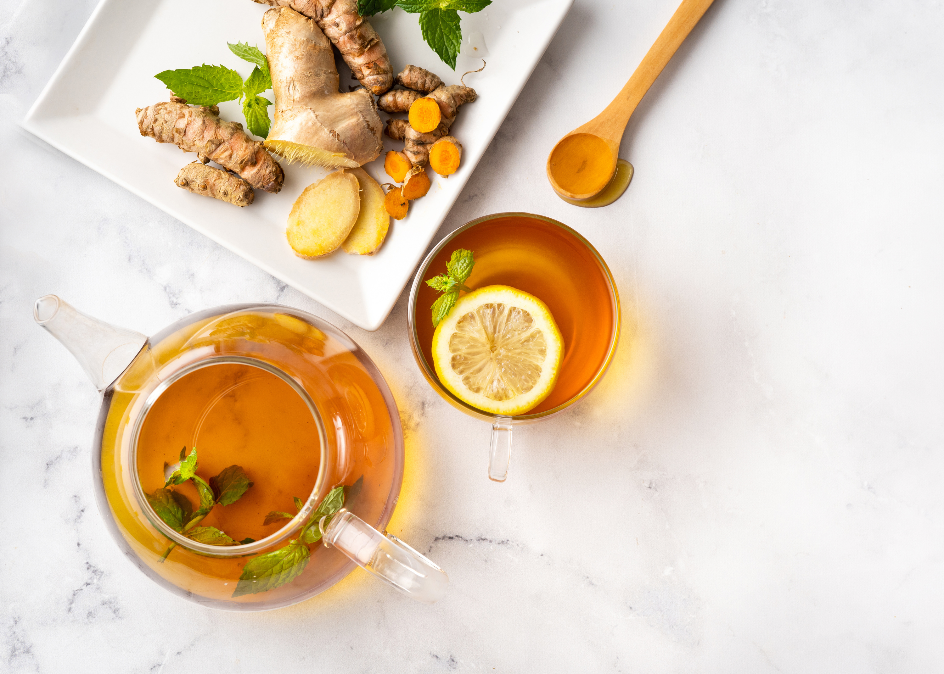 Golden Sunrise Turmeric Iced Tea
